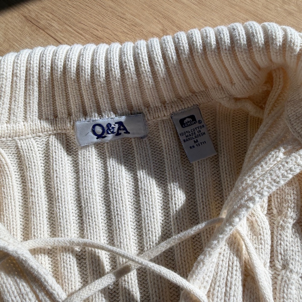 Vintage Cozy Lace-Up Cable Knit Sweater Hoodie - Cream - Picture 3 of 4